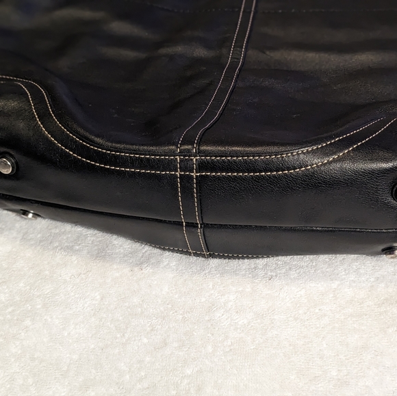 COACH Soho Large Black Smooth Leather Carryall Business Tote Shoulder Bag #5770 - Picture 10 of 11